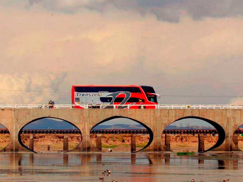 Pasaje Nocturno Puno a Cusco en Bus Directo (Salida 22:15 Horas)